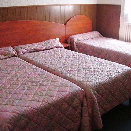 Hotel Central Lourdes Room photo