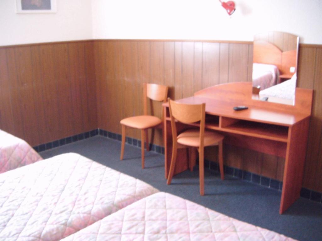 Hotel Central Lourdes Room photo